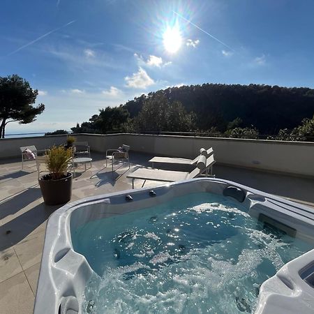 Eze Villa 외부 사진